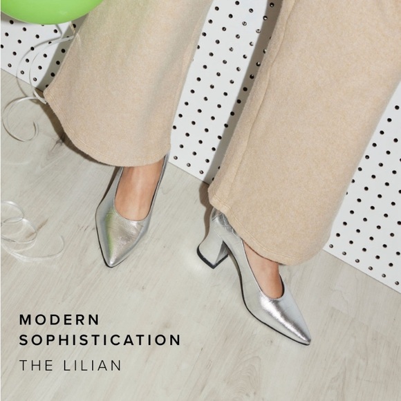 RARE Lilian Pump - Silver - Picture 1 of 8